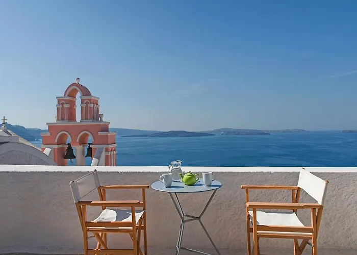 Opuntia Traditional Cave House * Oia