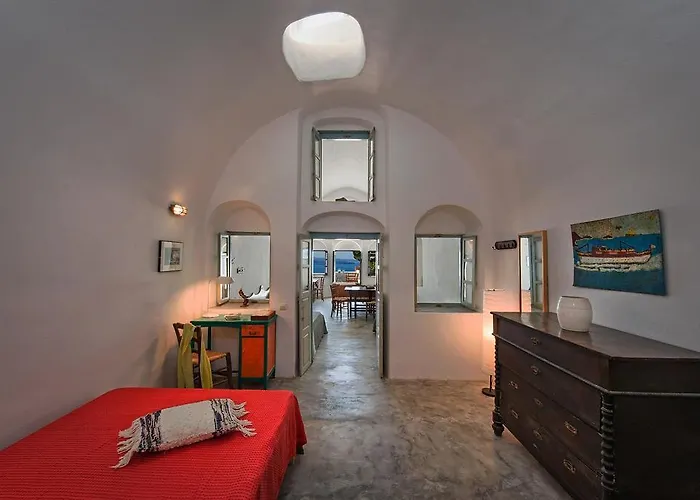 Opuntia Traditional Cave House